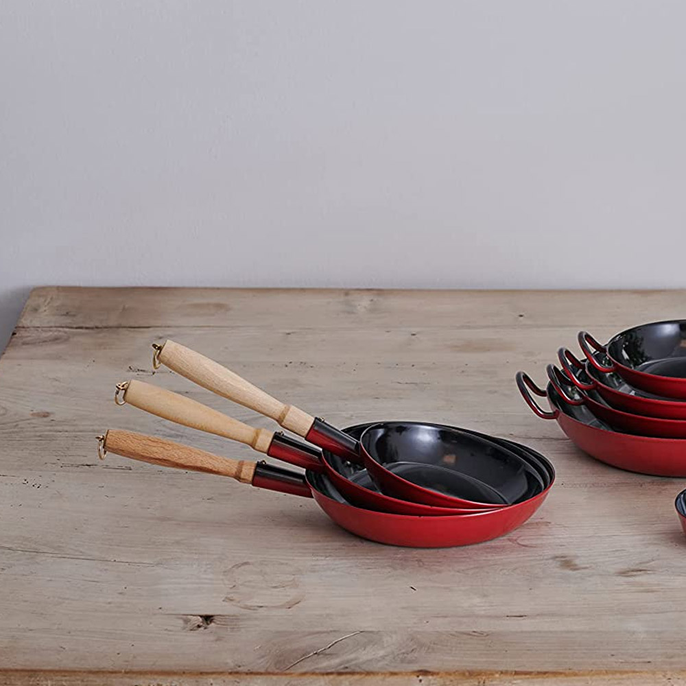 Chảo Riess Classic 0563-019 20cm Red Tay Cầm Gỗ