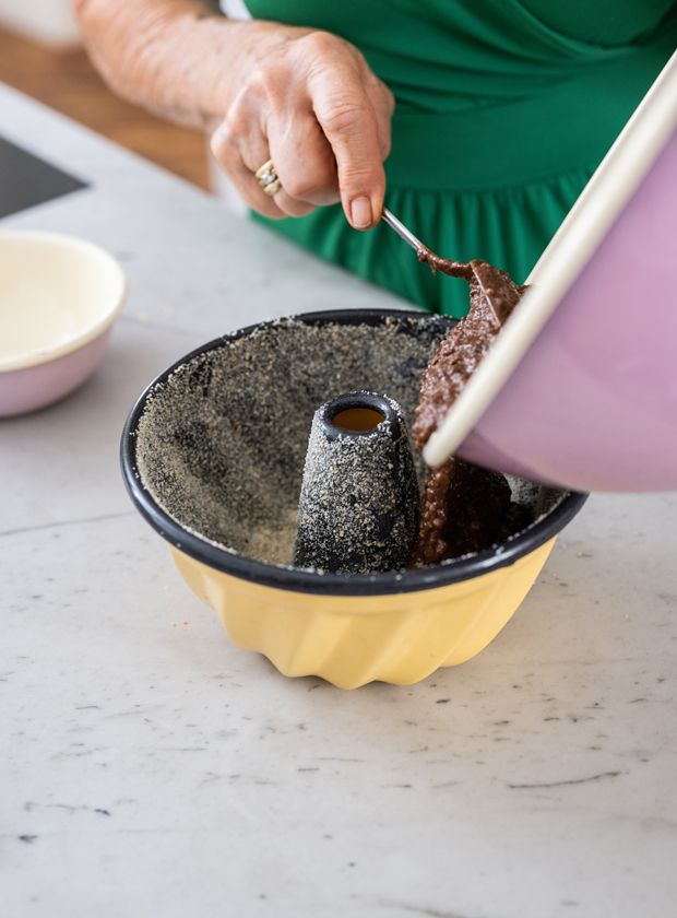 Khuôn làm bánh Bundt